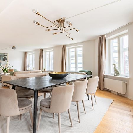 Sanders Regent - Chic Three-Bedroom Apartment Near Central Square Kopenhagen Bagian luar foto