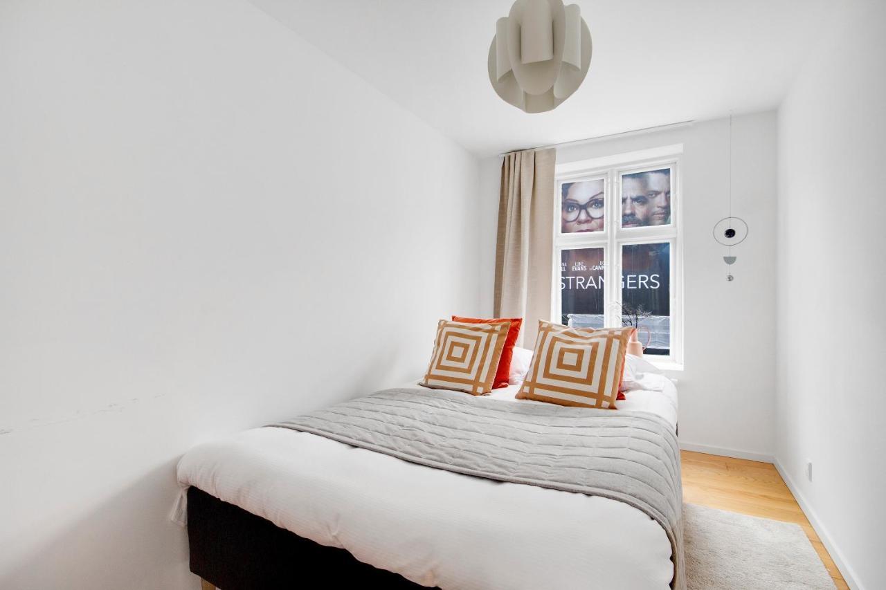 Sanders Regent - Chic Three-Bedroom Apartment Near Central Square Kopenhagen Bagian luar foto