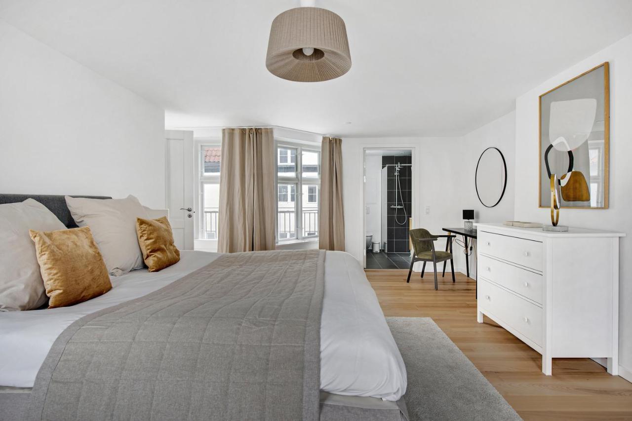 Sanders Regent - Chic Three-Bedroom Apartment Near Central Square Kopenhagen Bagian luar foto