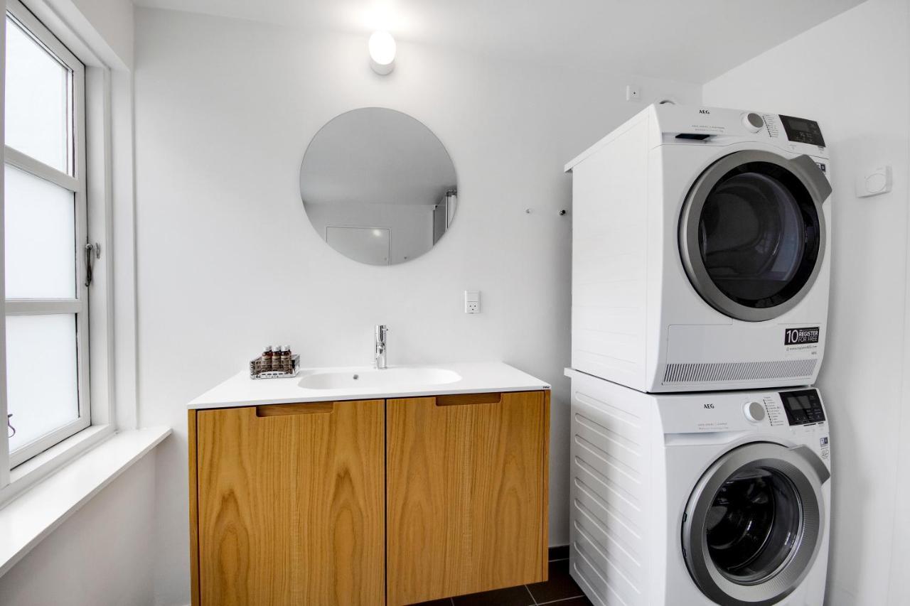 Sanders Regent - Chic Three-Bedroom Apartment Near Central Square Kopenhagen Bagian luar foto