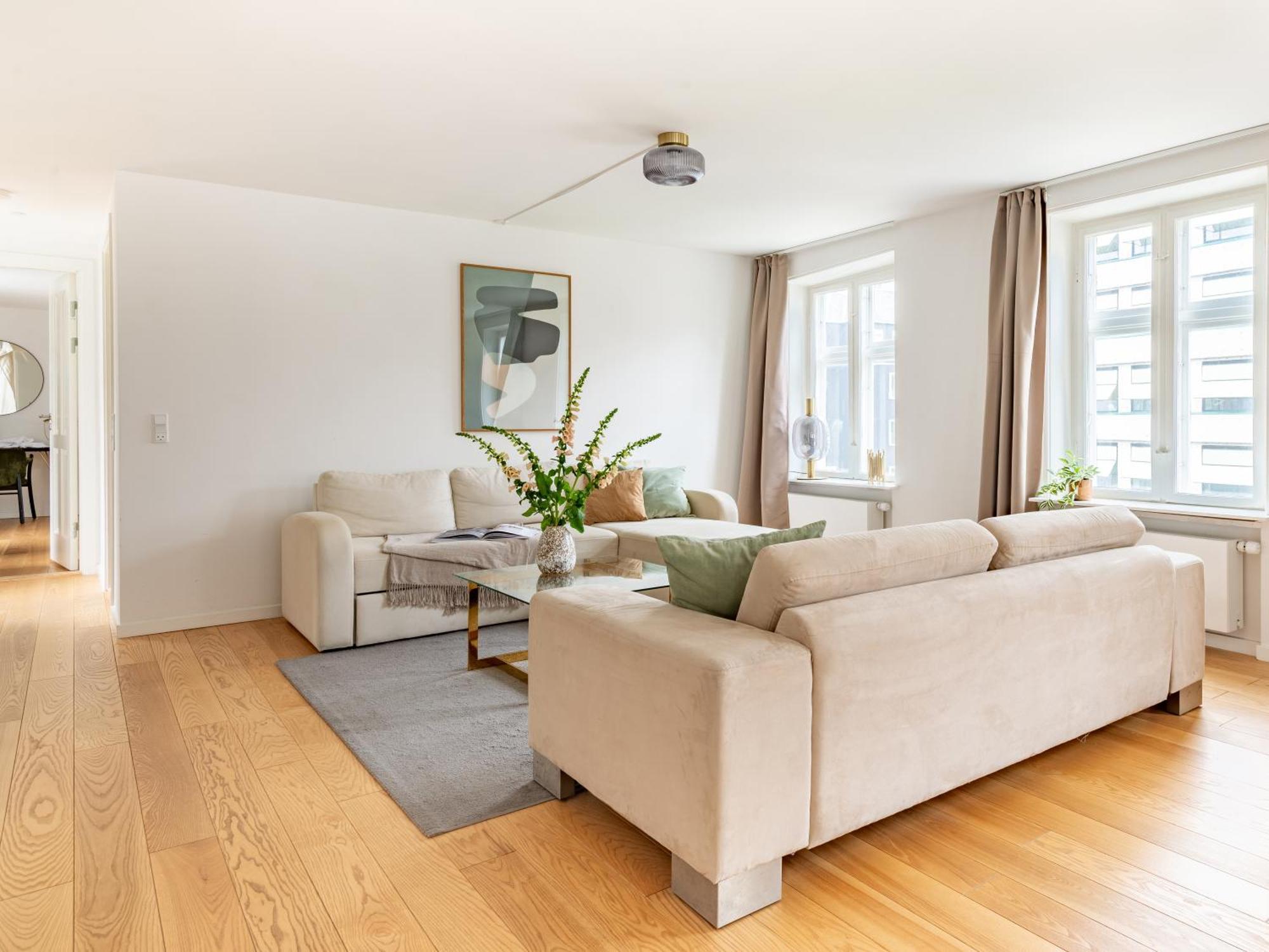 Sanders Regent - Chic Three-Bedroom Apartment Near Central Square Kopenhagen Bagian luar foto